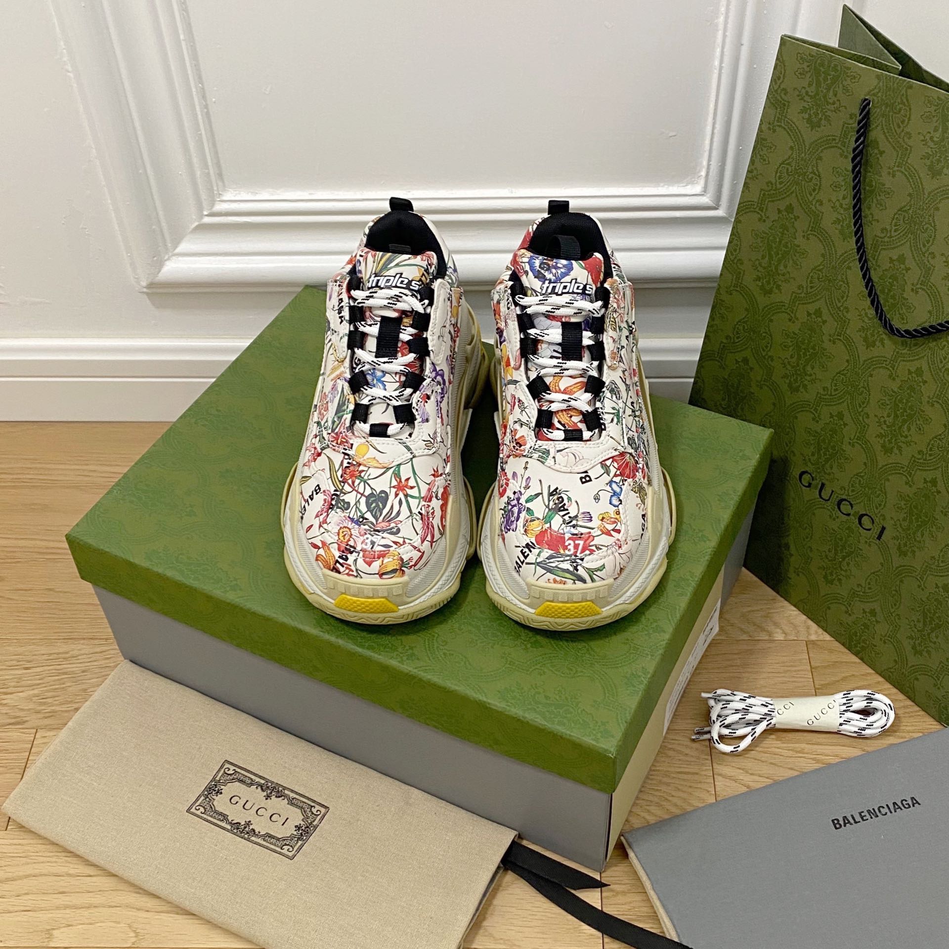 Flor Gucci x Balenciaga·Gucci x Balenciaga modelo conjunto 2021 nuevas zapatillas Triple S de suela gruesa zapatos papá…
