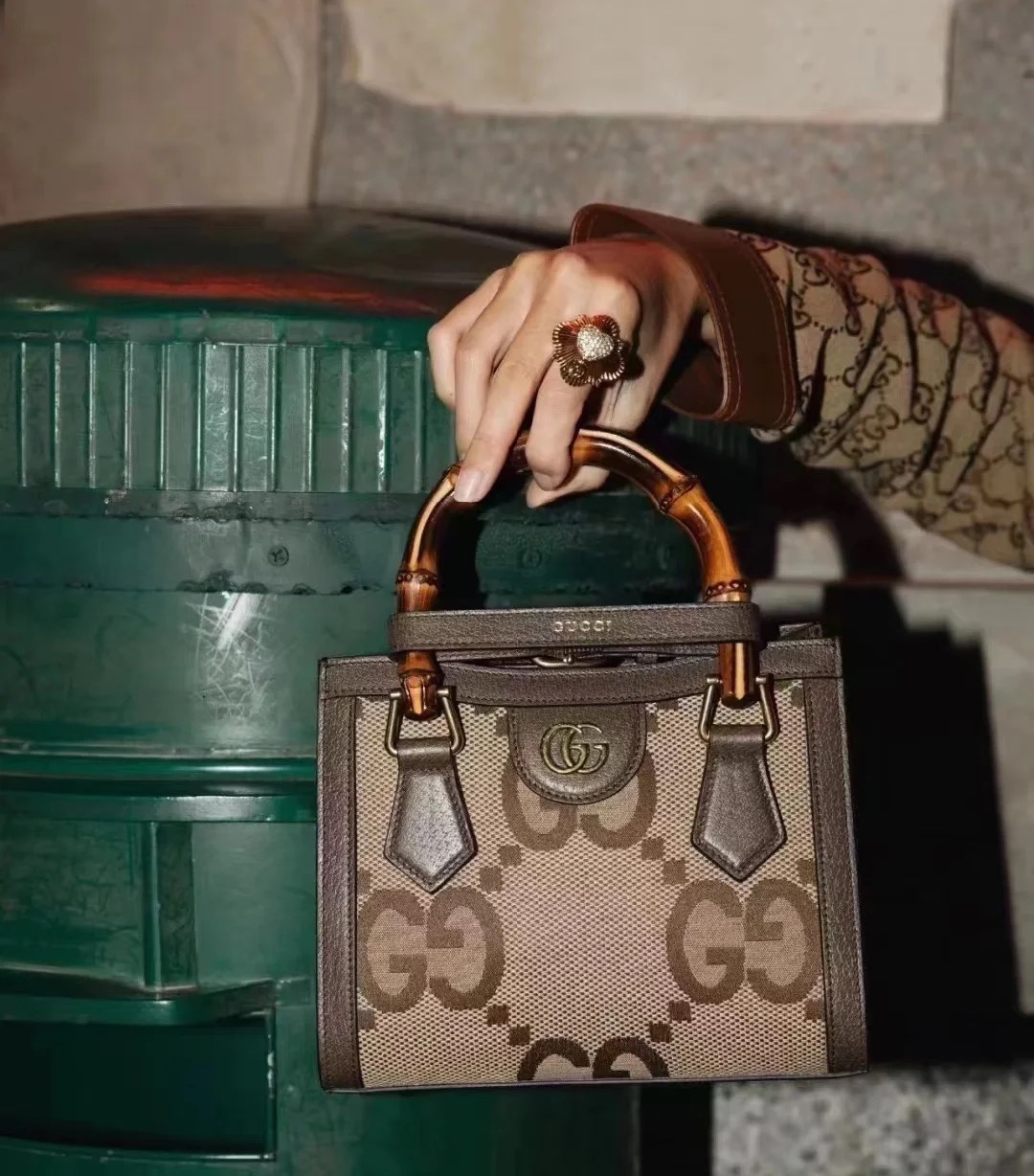 Gucci Official 655661 exclusive counter delivery