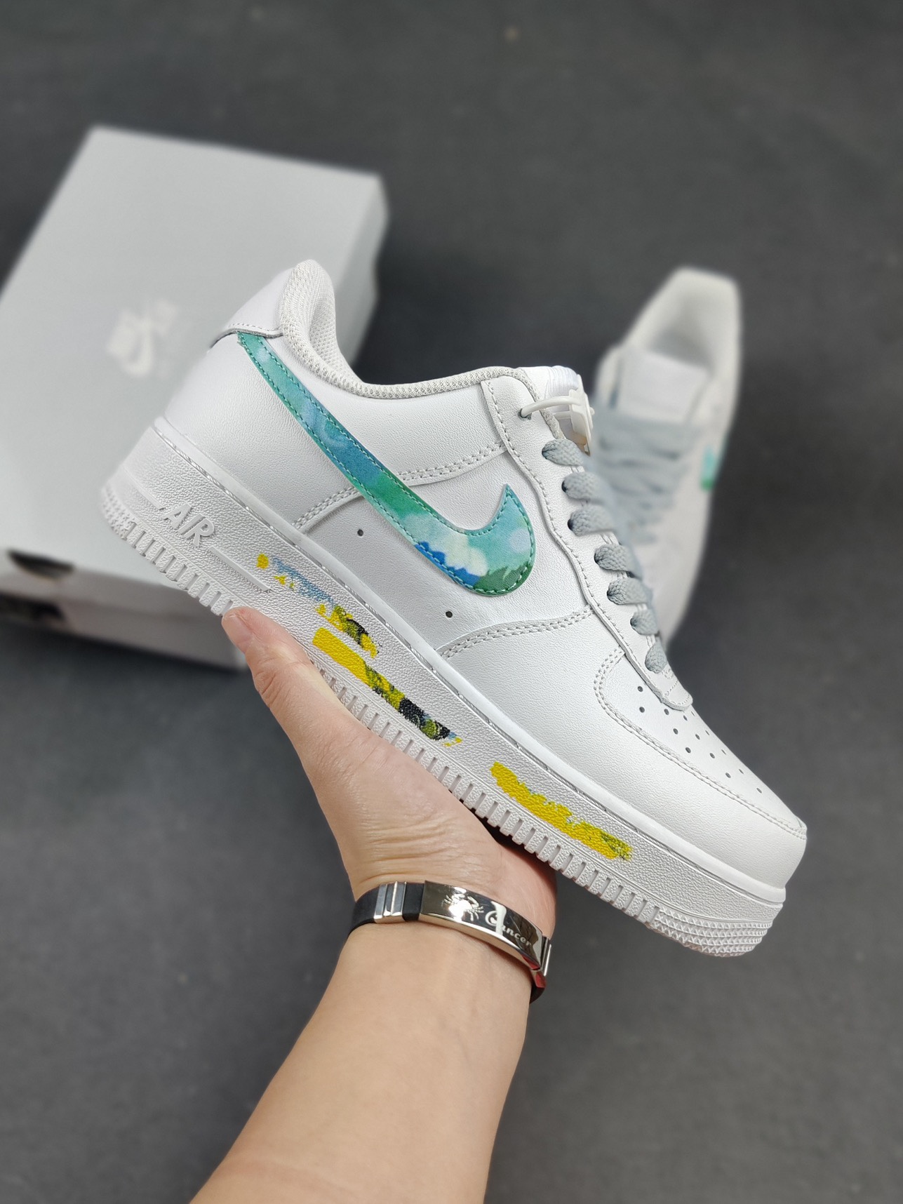 Nike Air Force 1 White Green Sneakers,Original Version,Honeycomb Cushion 2 i1639514363 3530 0