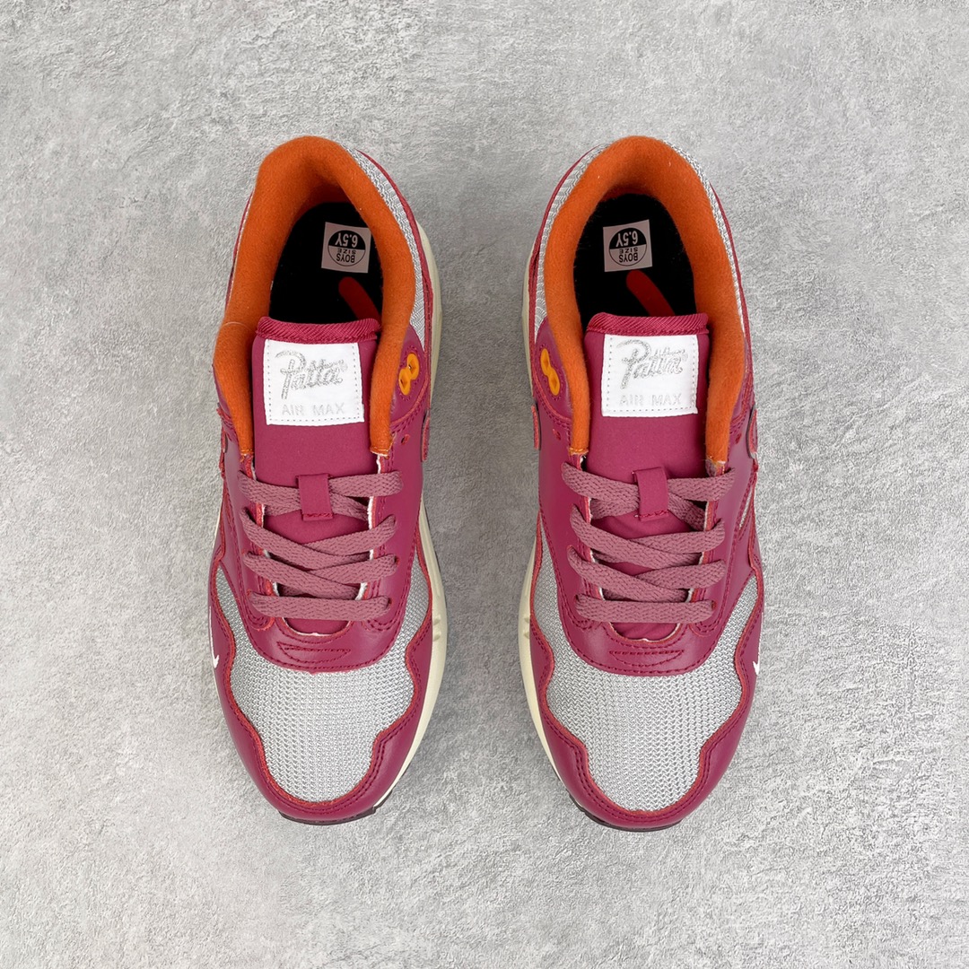 图片[2]-零售💰230 ＃超级福利‼NK Air Max 1 初代复古气垫慢跑鞋 DO9549-001 由Tinker Hatfeld和Mark Parker在1987年设计 灵感来自于巴黎蓬皮杜中心 在参观了蓬皮杜中心之后提出了Air Max的标志性开窗可视气垫的理念 并将其实际开发成功 是NK史上第一双可视气垫跑鞋 凭借着Air Max气垫带来的舒适脚感和鞋面面料上的不断精进才使得Air Max 1在现如今都是复古慢跑鞋的首选 深厚的历史渊源 独特的流线形设计 极为复古的外观使得它深受鞋迷的喜爱 SIZE：36 36.5 37.5 38 38.5 39 40 40.5 41 42 42.5 43 44 44.5 45 46 47.5 编码：by2936030-运动鞋