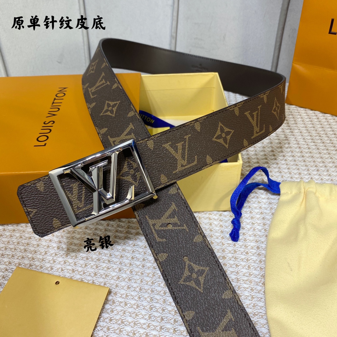 Designer
 Louis Vuitton Belts Spring Collection