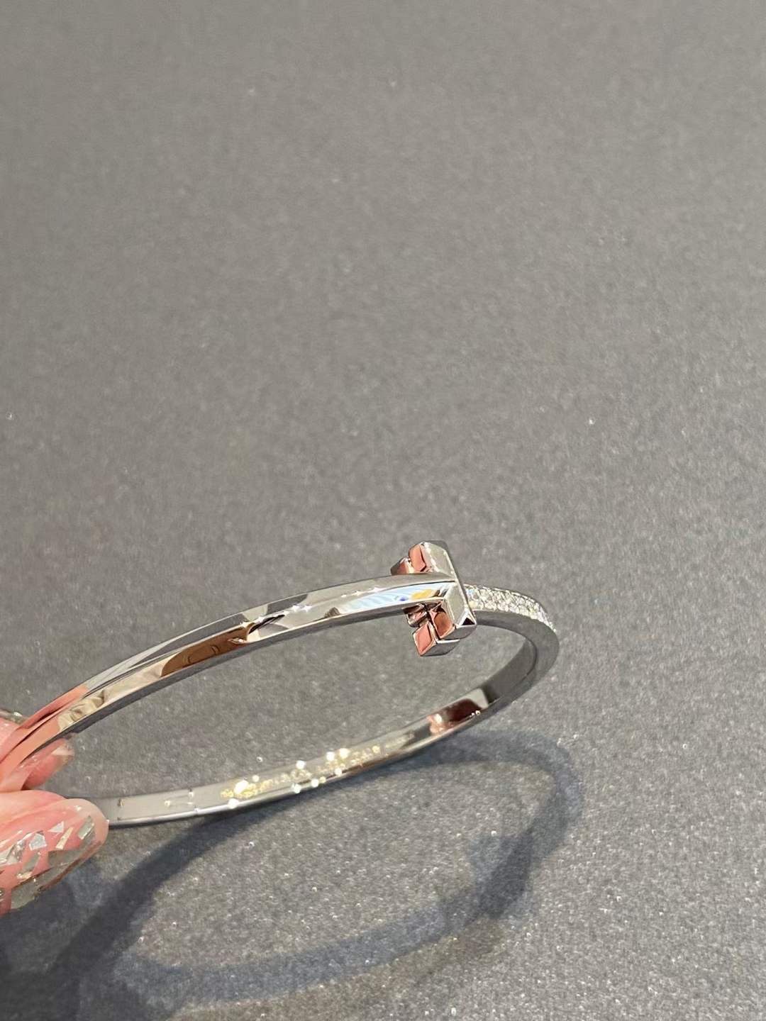 Tiffany & Co. Tiffany&Co. T1系列 无可替代窄式手镯