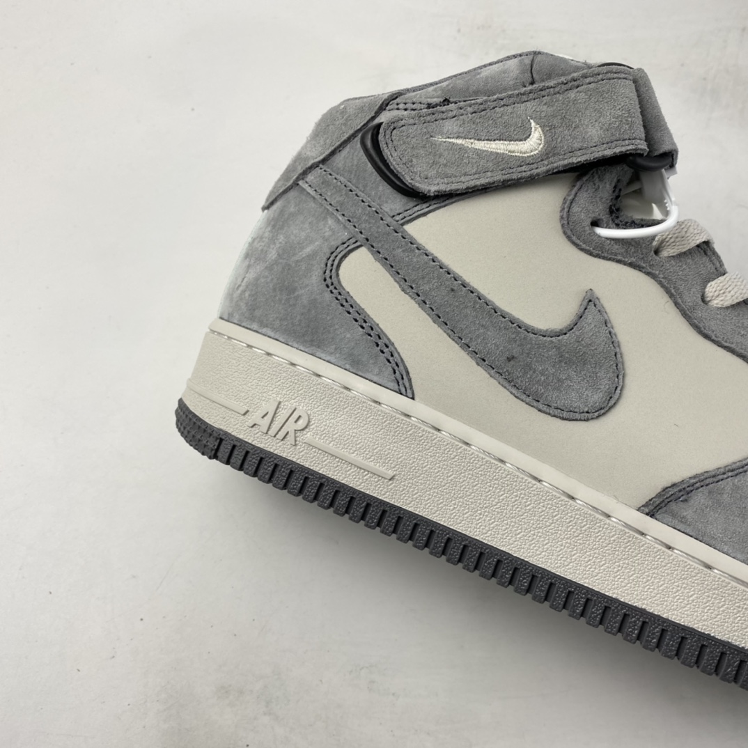 P260  NIKE Air Force 1’07 Mid 漫威主题黑豹空军一号3M反光中帮休闲板鞋 CW2288-668