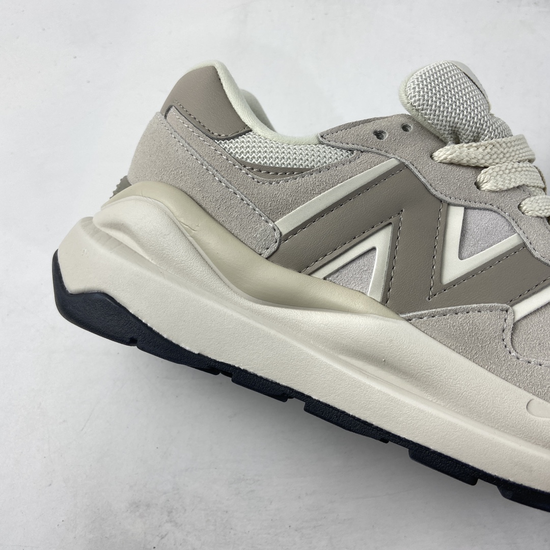 P200  New Balance NB5740系列复古休闲慢跑鞋 W5740LT1