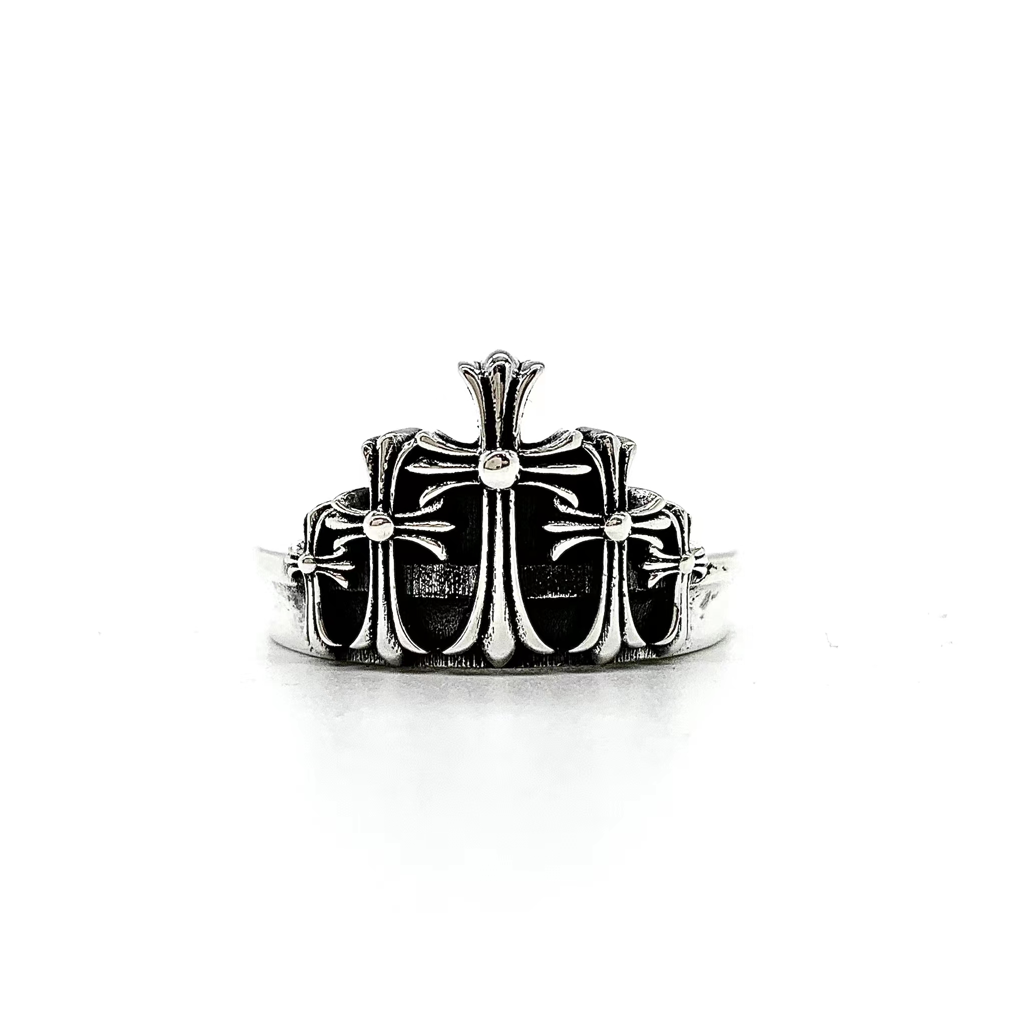 Chrome Hearts 𝐂𝐡𝐫𝐨𝐦𝐞 𝐡𝐞𝐚𝐫𝐭𝐬克罗心 皇冠十字架戒指