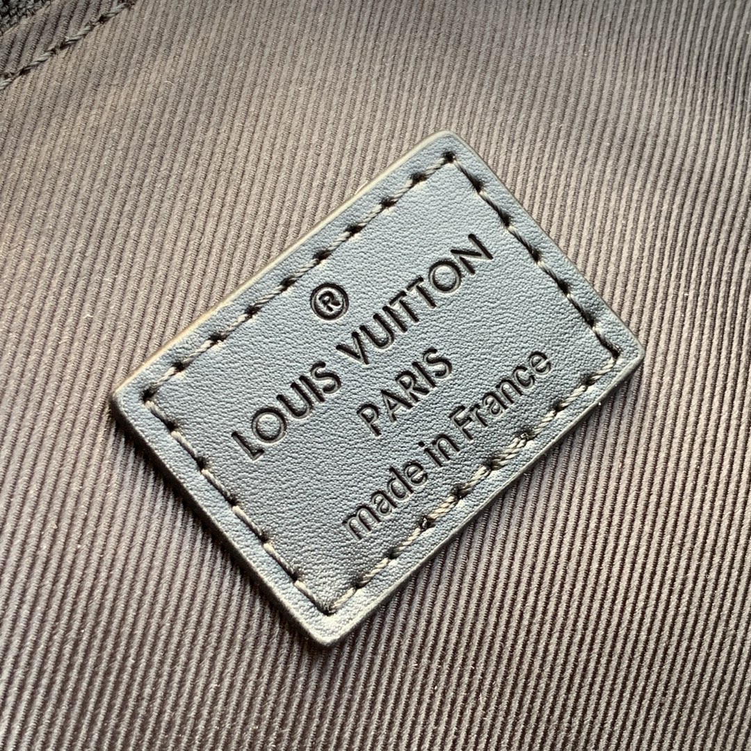 Louis Vuitton LOCKIT Lock it tote (M59158)