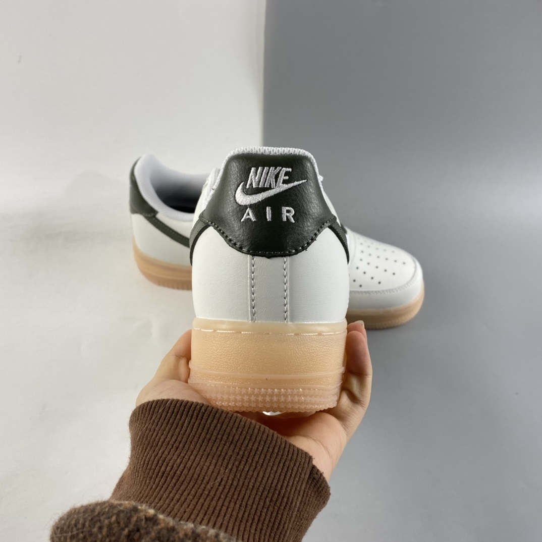 P200  NIKE Air Force 1’07 Low 生胶雾霾灰板鞋 CJ1608-100