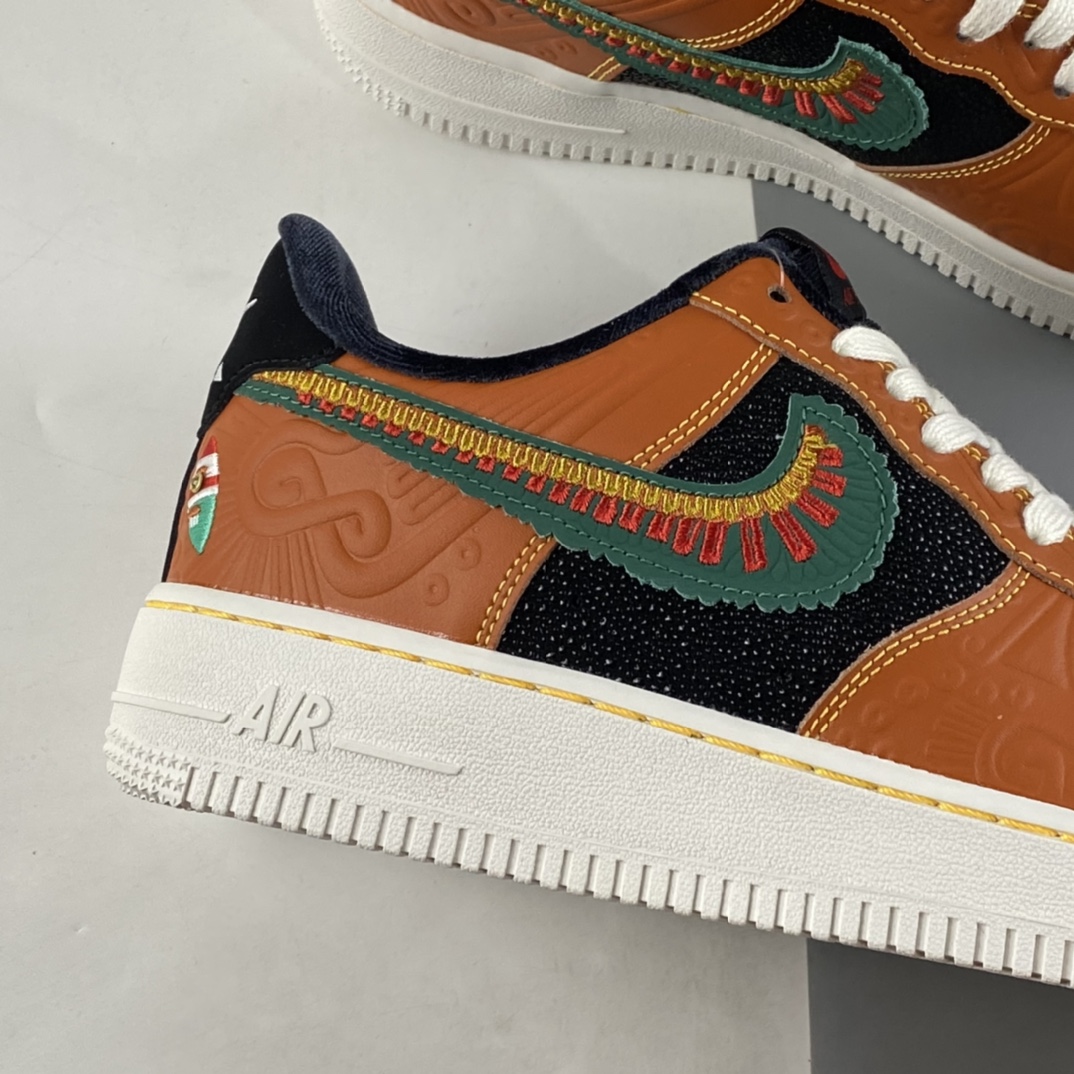 P240  NIKE Air Force 1’07 Low ”Siempre Familia” 空军一号低帮板鞋 DO2157-816