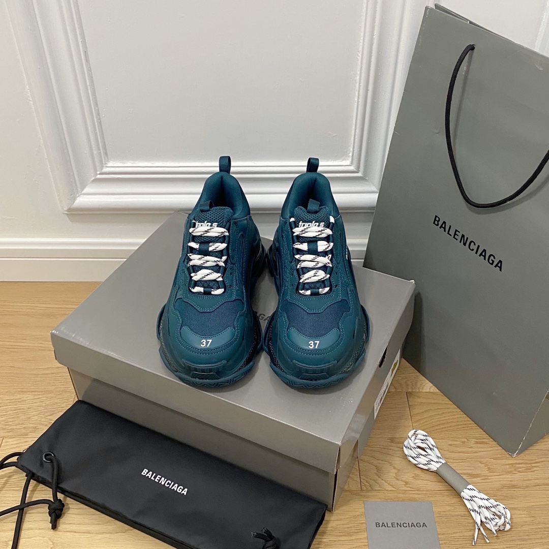 Verde oscuro BALENCIAGA · Balenciaga 2022ss nuevo nuevo color triplica los zapatos de papá con colchón de aire de crist…