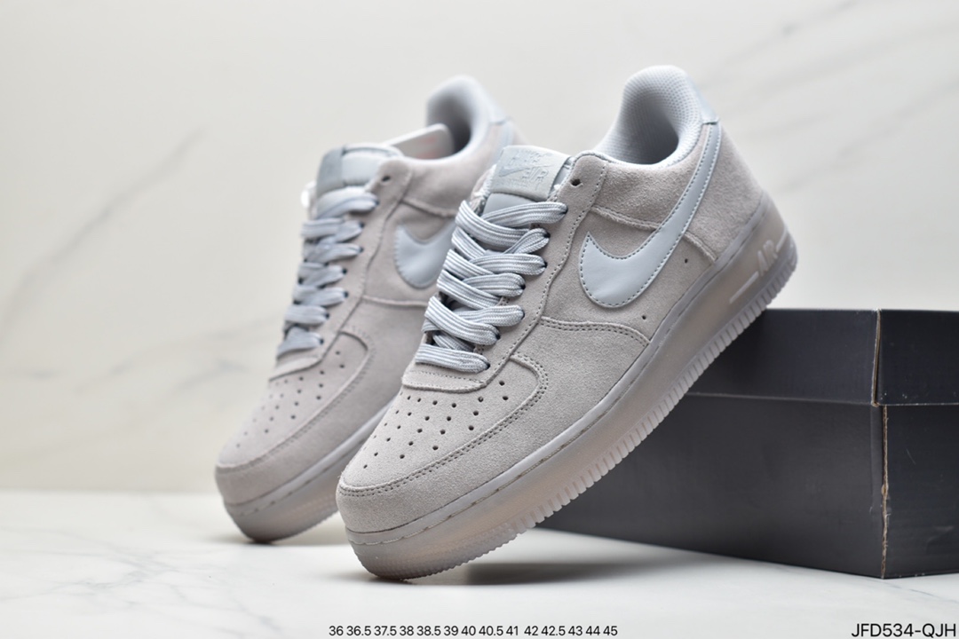 170 耐克Nike AIR Force 1 low 翻毛皮 狼灰 耐克空军一号低帮百搭休闲运动板鞋BQ4329-001-莆田鞋,莆田鞋货源,高仿鞋,高仿鞋货源,安福档口,莆田高仿鞋,莆田鞋批发,高仿鞋批发,莆田高仿运动鞋,高仿运动鞋,莆田运动鞋 170 耐克Nike AIR Force 1 low 翻毛皮 狼灰 耐克空军一号低帮百搭休闲运动板鞋BQ4329-001