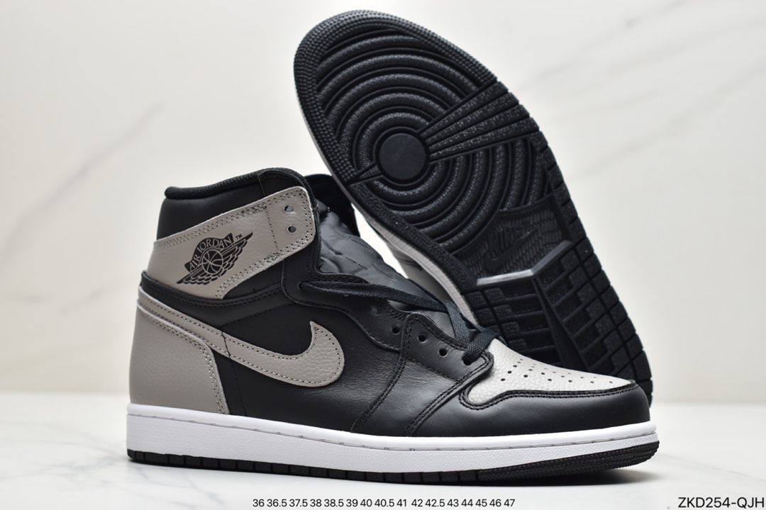 270 Air Jordan 1 High OG ”Bred Patent” 高帮 漆皮黑红 555088