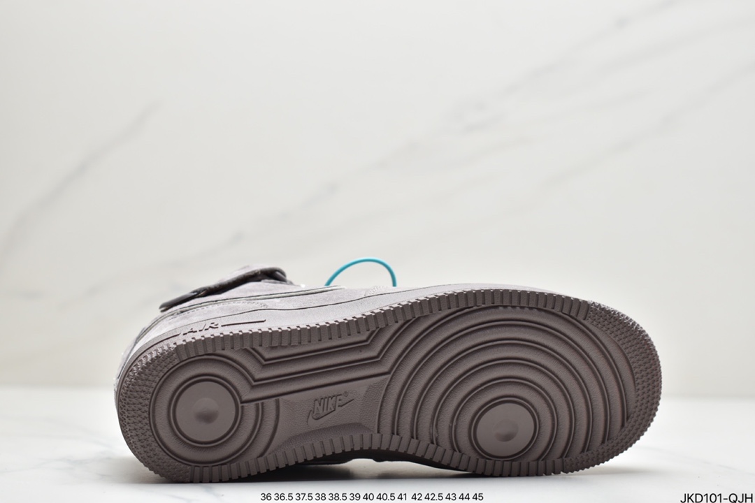 160 耐克Nk Air Force 1’07 Mid 空军一号3M反光中帮休闲板鞋 AA1118-005