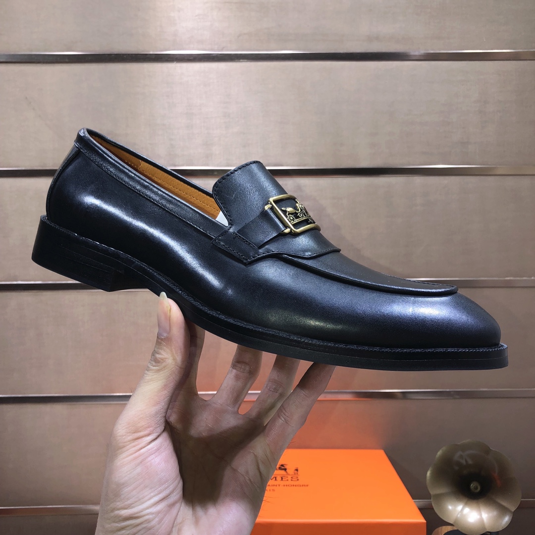 Hermes Men's Black Leather Loafers with Gold-Tone Hardware, Sizes 38-44 7 i1639677205 1911 5
