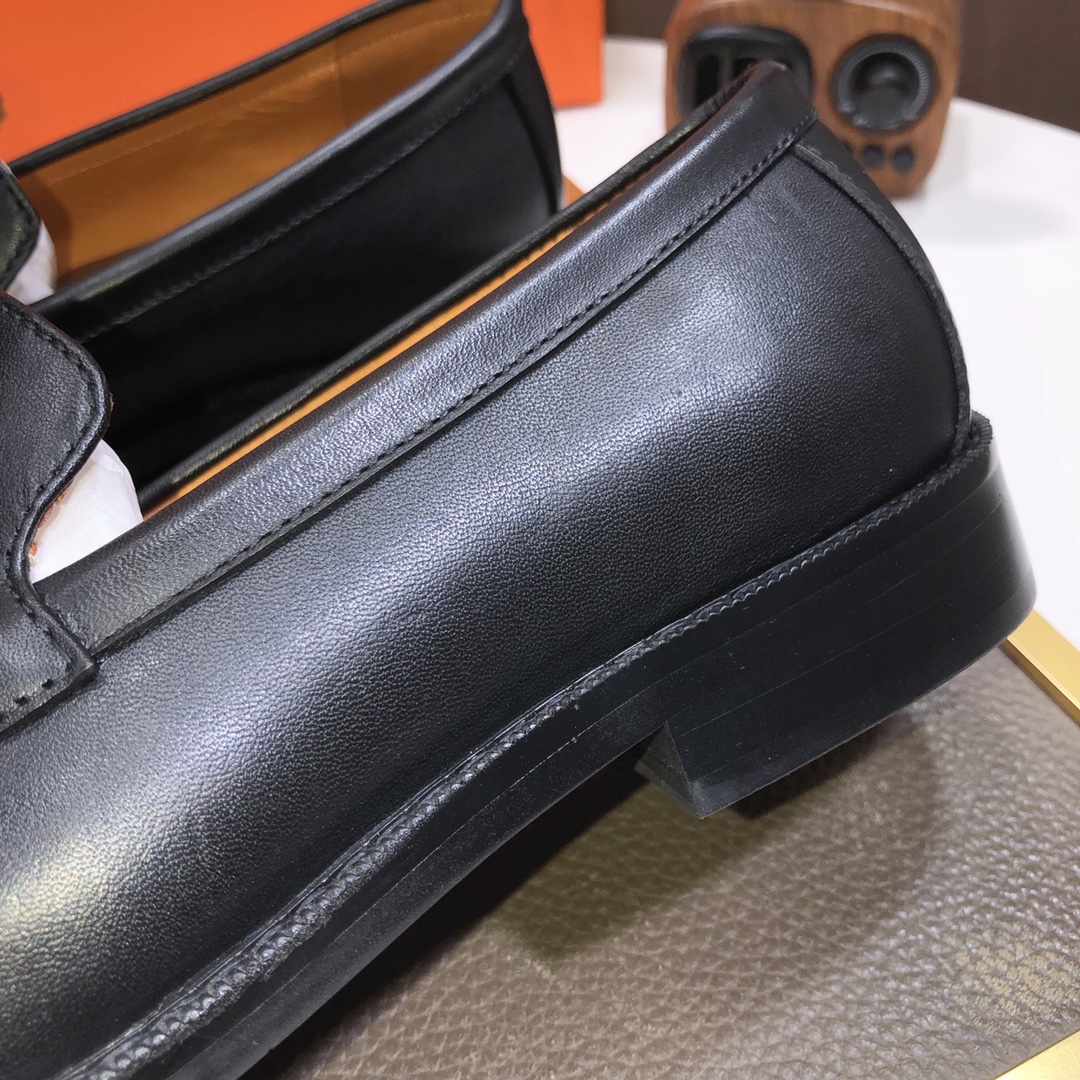 Hermes Men's Black Leather Loafers with Gold-Tone Hardware, Sizes 38-44 9 i1639677205 4596 7