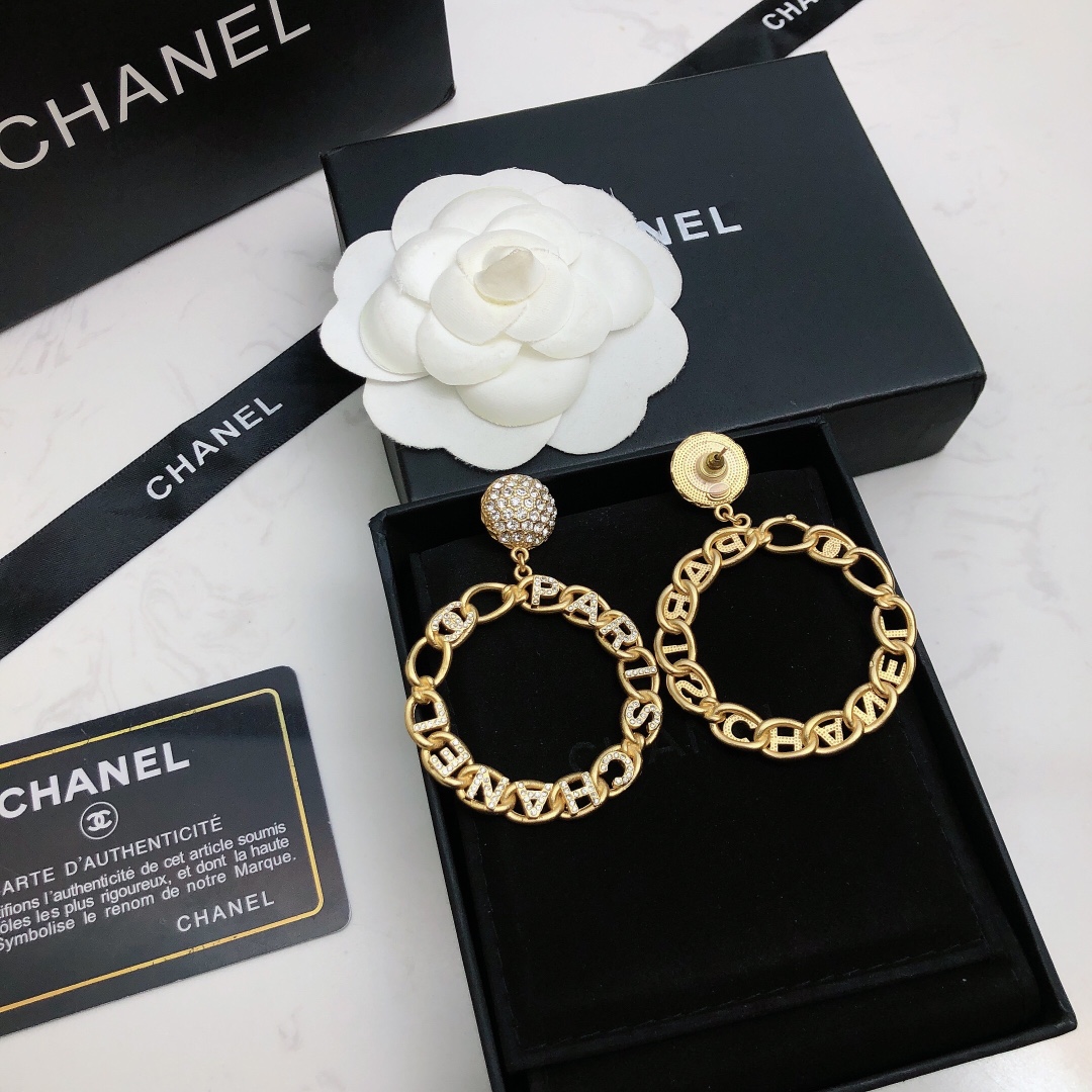 chanel gold braided chain hoop earrings