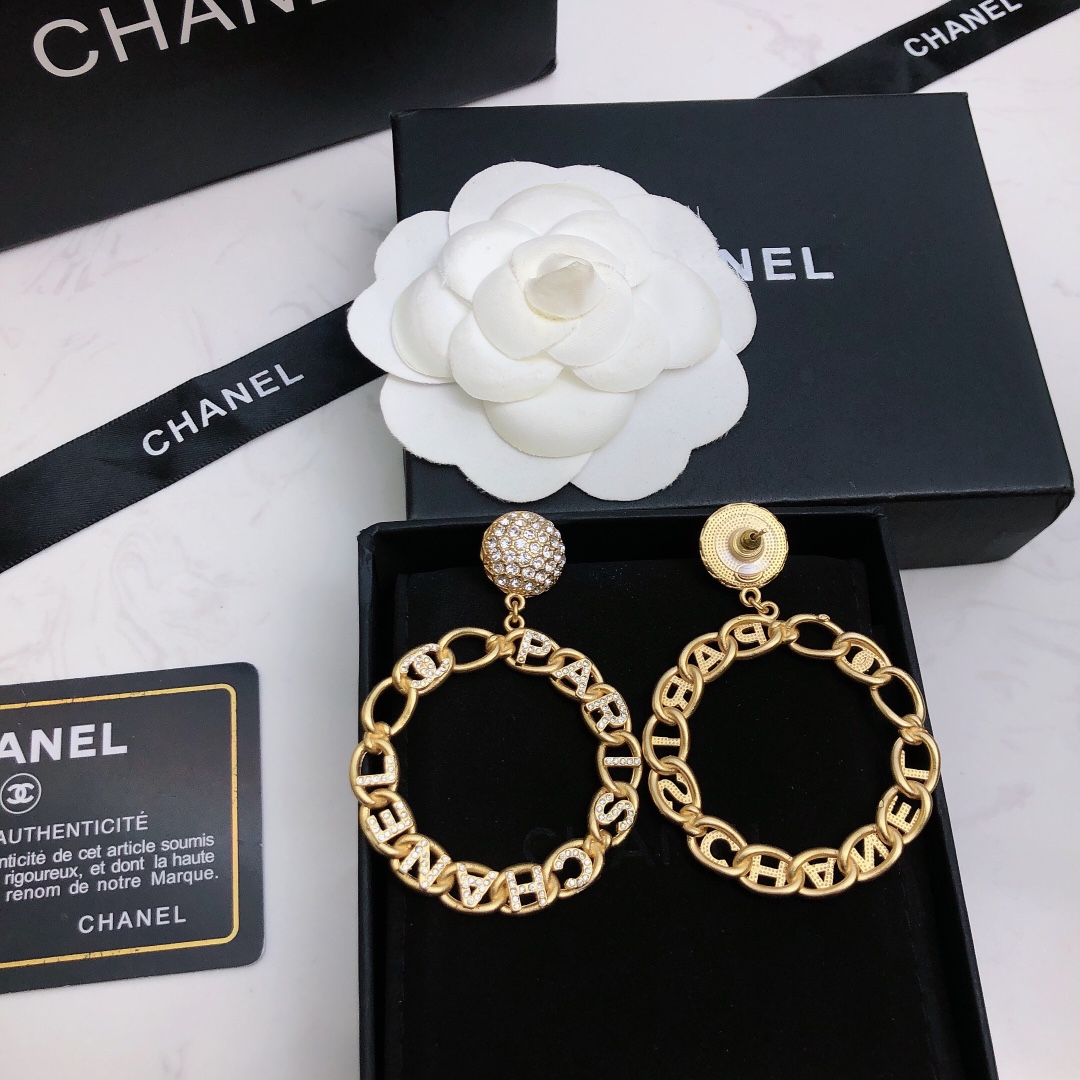 chanel gold braided chain hoop earrings