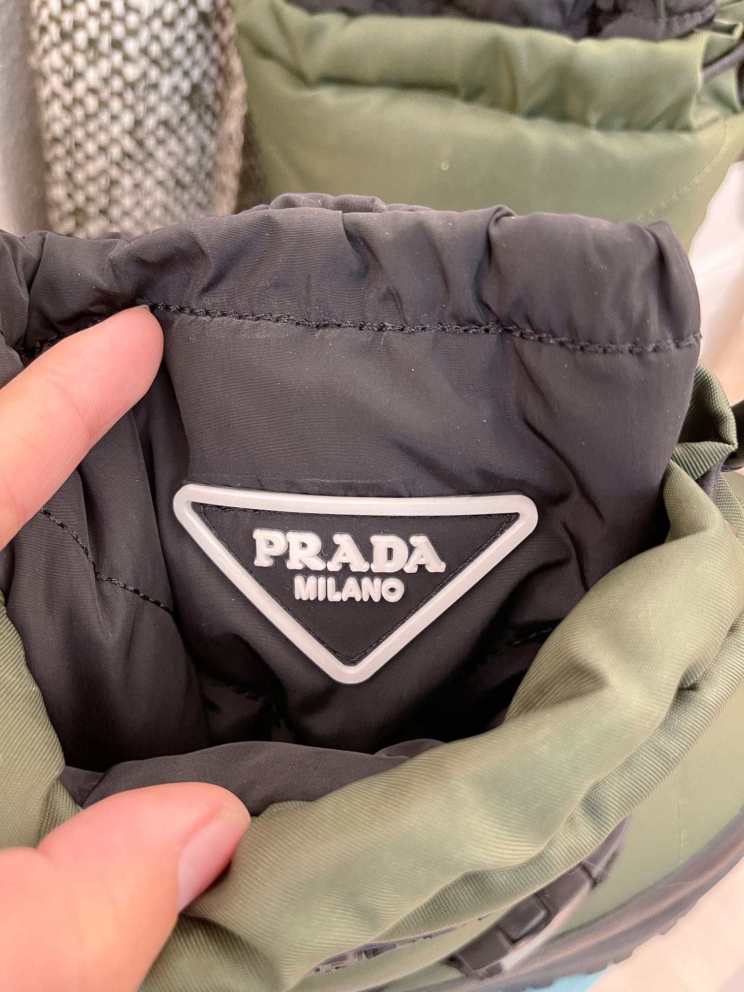 PRADA/秋冬新款羽绒靴太空雪地靴_______________________________代购品