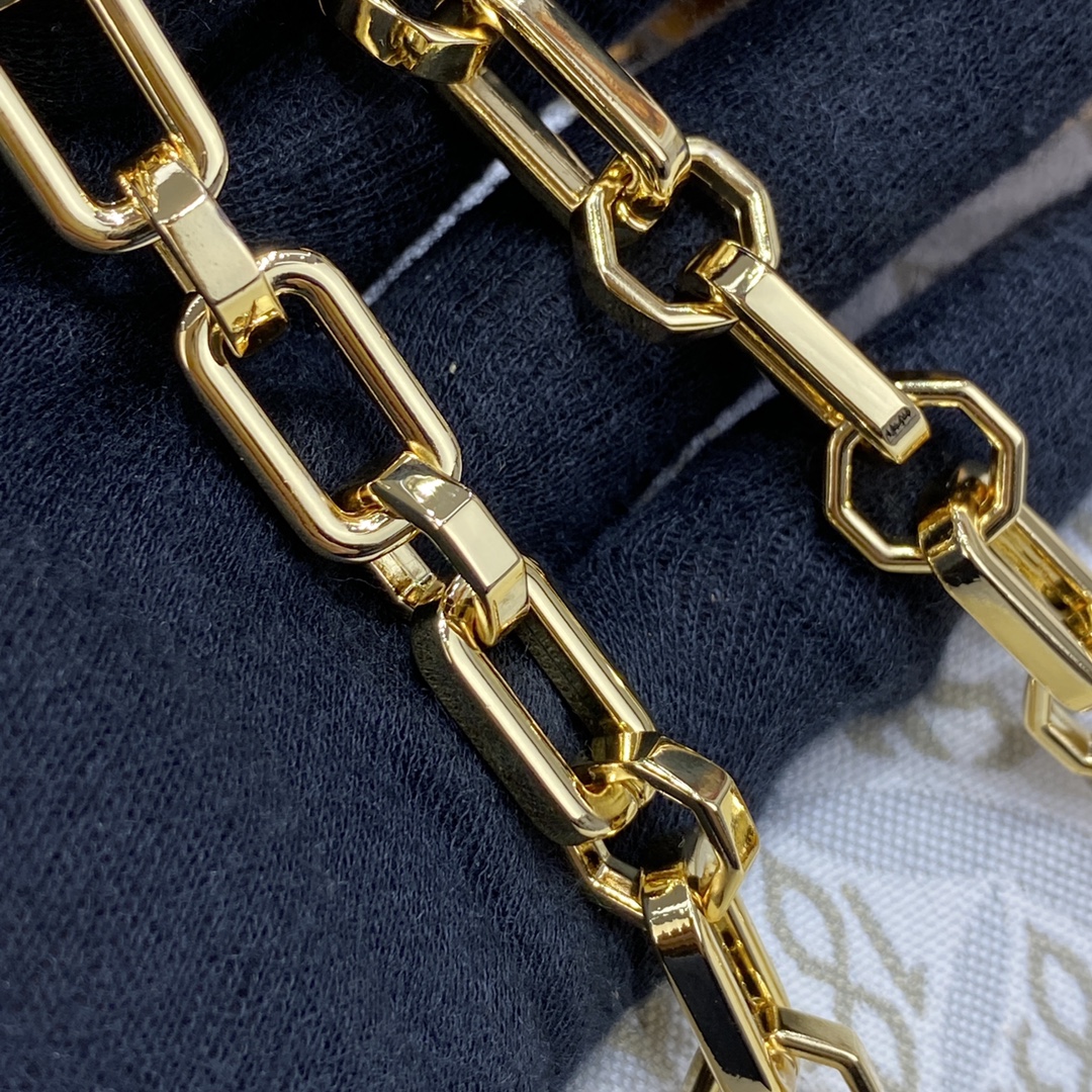 Louis Vuitton LV Dauphine Bags Handbags Beige Cowhide Fabric Vintage Chains M59483