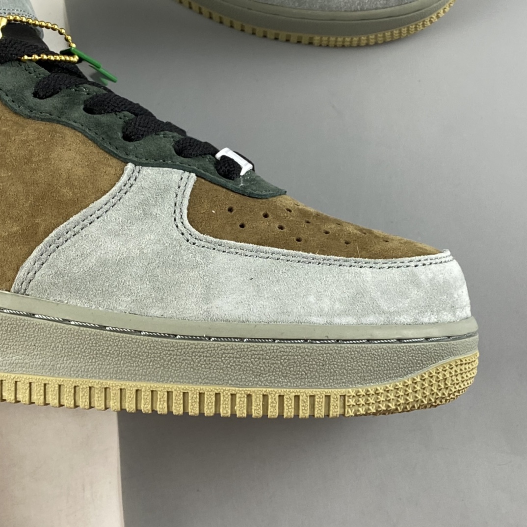P260 NIKE Air Force 1 Low“Christmas”空军一号“圣诞节”主题中帮休闲板鞋CQ5059-118
