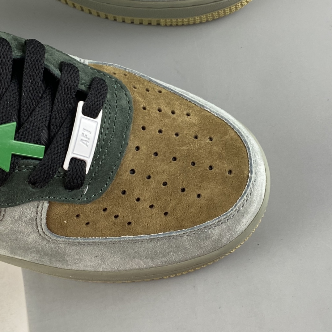 P260 NIKE Air Force 1 Low“Christmas”空军一号“圣诞节”主题中帮休闲板鞋CQ5059-118