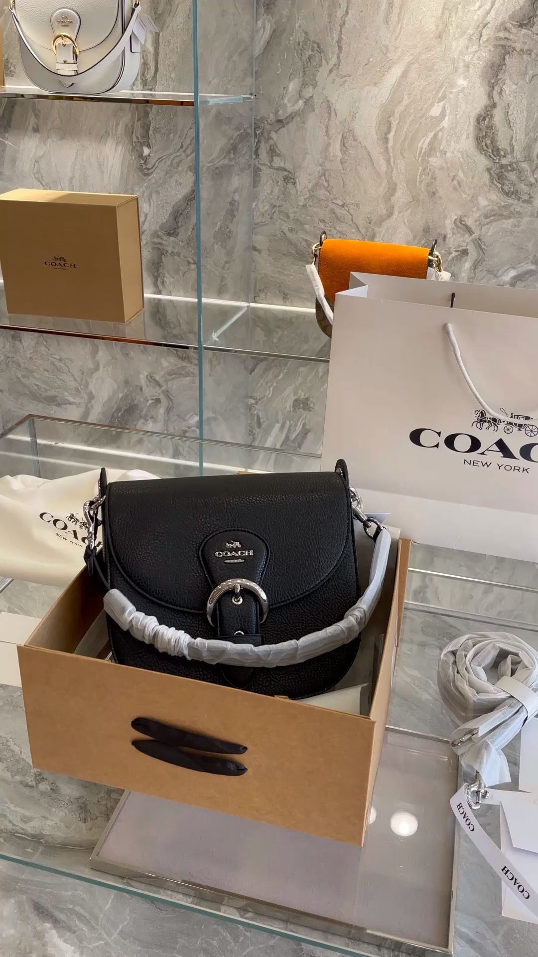 Yupoo Gucci Bags Watches Nike Clothing Jordan Yeezy Balenciaga Shoes
