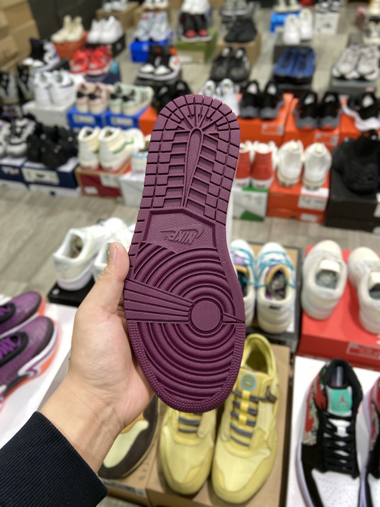 480高版本 乔丹Air Jordan 1 High OG “Bordeaux” 波尔多整个鞋身555088-611