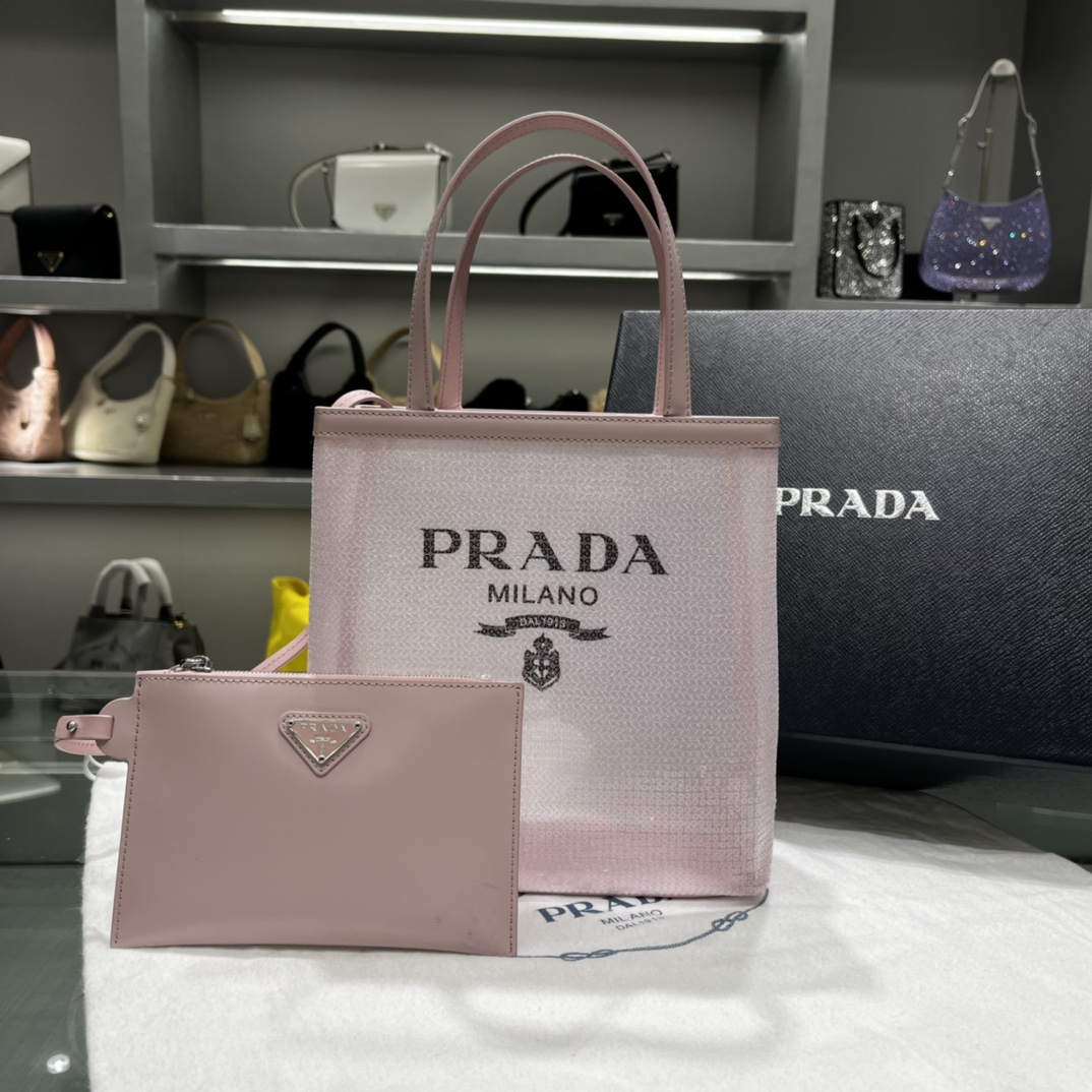 Prada 新推出迷你tote 亮片网眼包