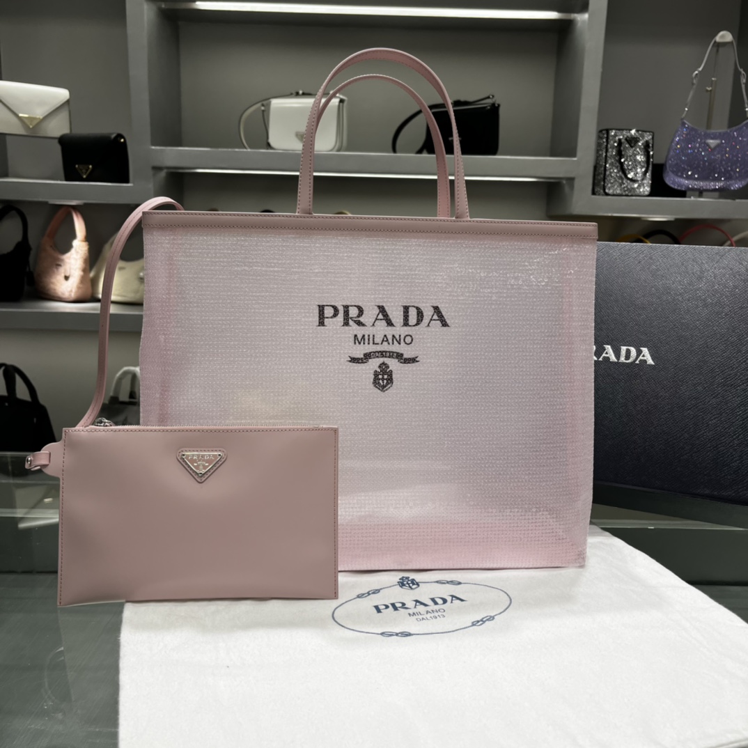 Prada 粉色大号