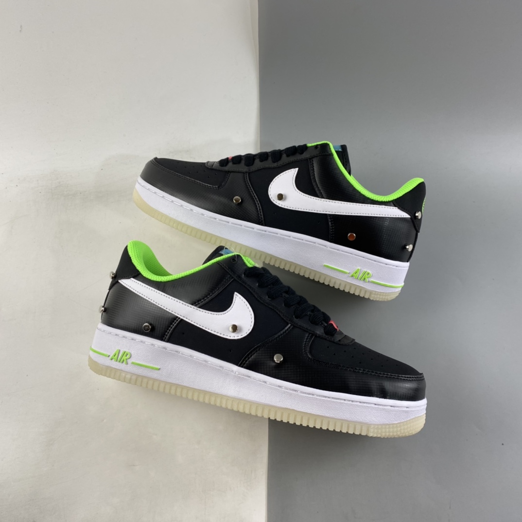 P200 NIKE Air Force 1’07 Low 换勾低帮休闲板鞋 DO7085-001