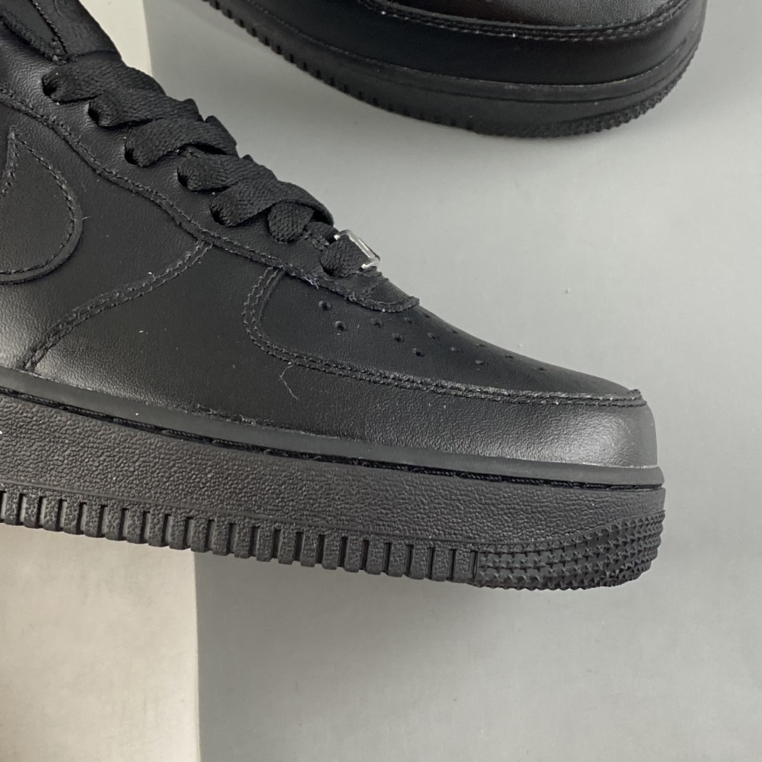 P150  NIKE Air Force 1 ’07 ”全黑” 空军一号低帮休闲运动板鞋 315122-001