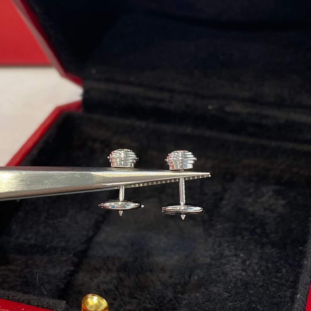 Cartier Cartier 卡地亚 飞碟单钻耳钉 银色