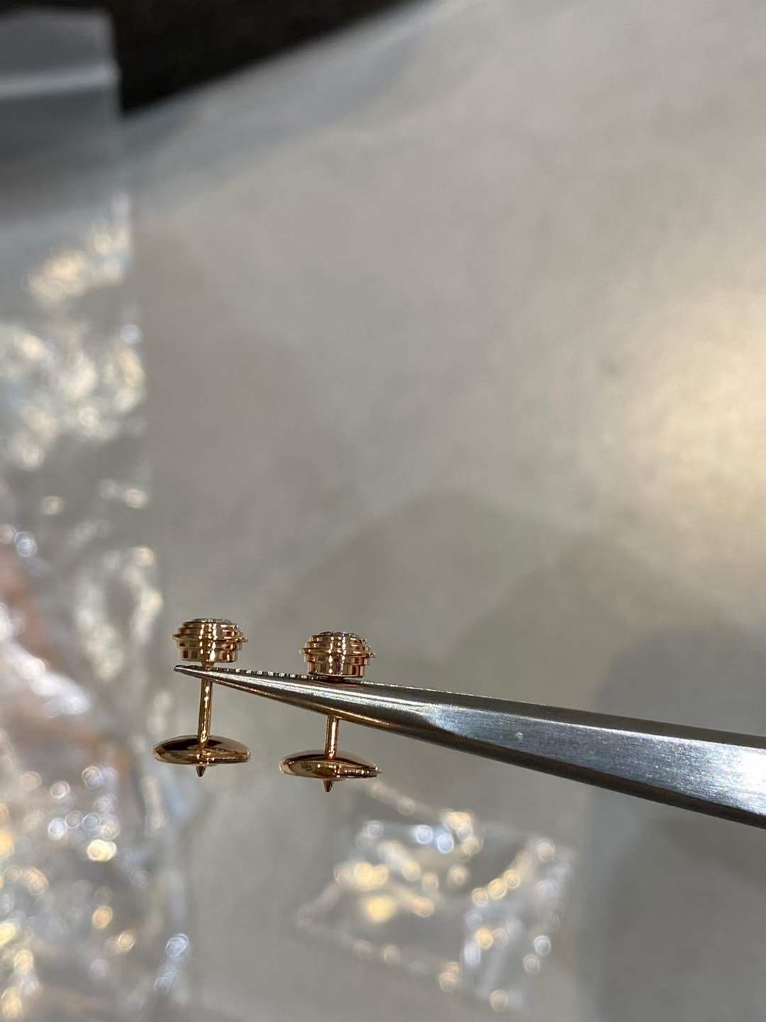 Cartier 卡家 飞碟 低调简约的奢华