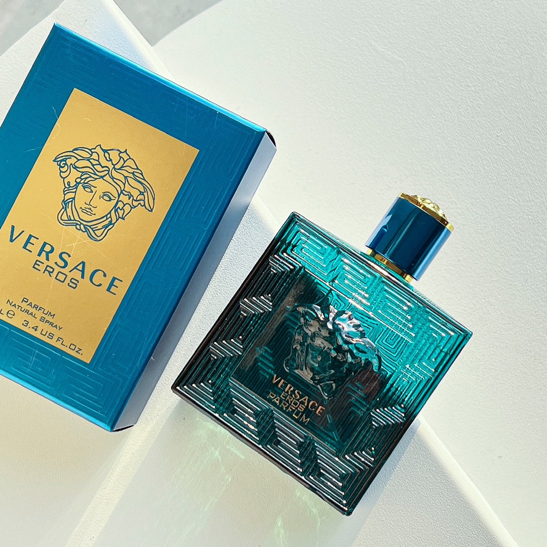 Versace Perfume