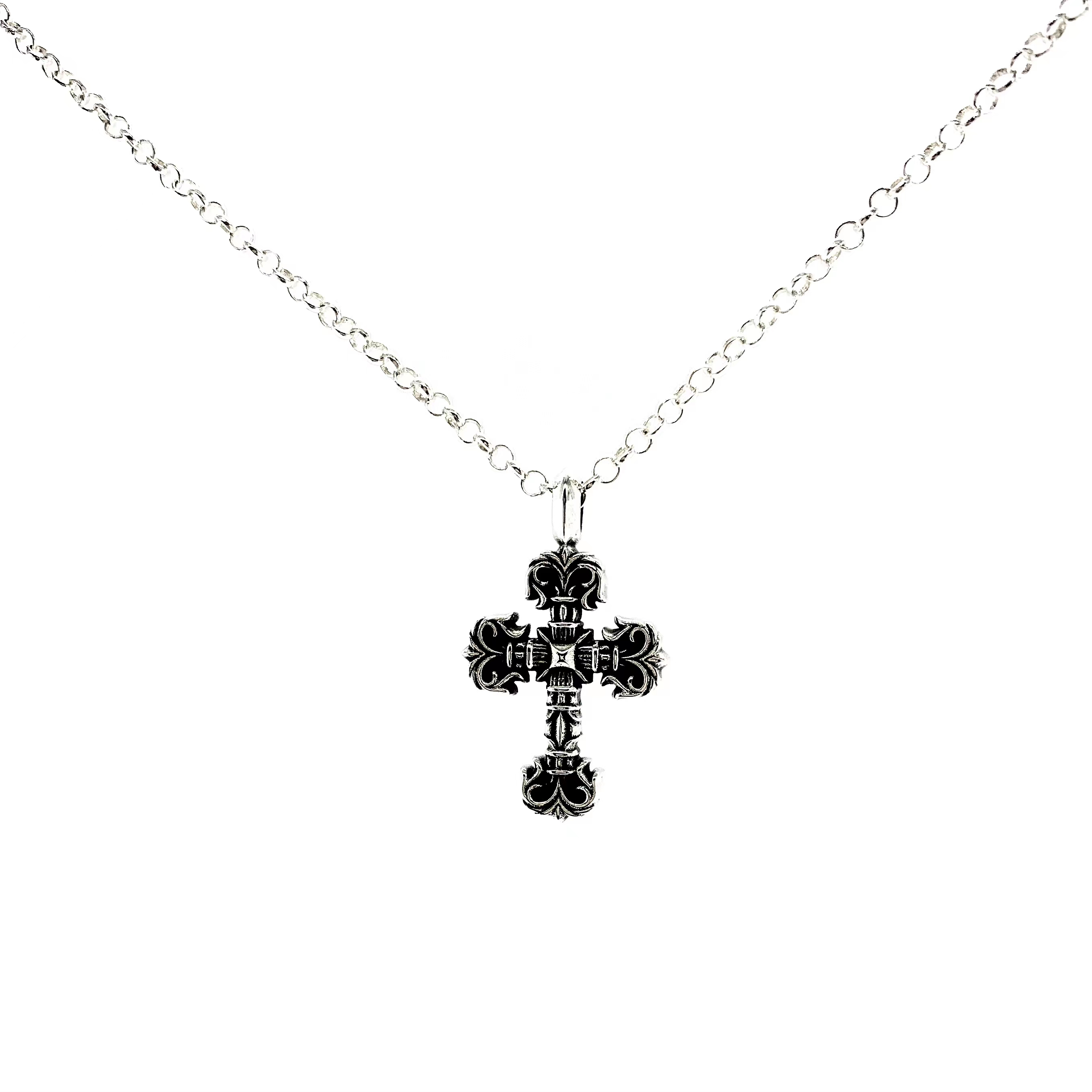 NO:385725,Croxin Mini Flame Cross Necklace Small version Exclusive oxidation formula is no different from the original version The workmanship is as shown in the picture Details are still the same Only the best version on the market, jewelry finest, chrome hearts, necklace19860909克罗心迷你火焰十字架项链 小号版本 独家氧化配方与原版毫无差别 做工如图 细节依旧 只做市面最佳的版本,饰品精品,chrome hearts,necklace,Jewelry