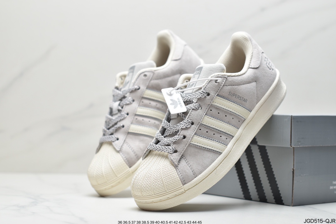 180 Adidas/阿迪达斯 采用拼接式牛培皮革鞋面BS0911