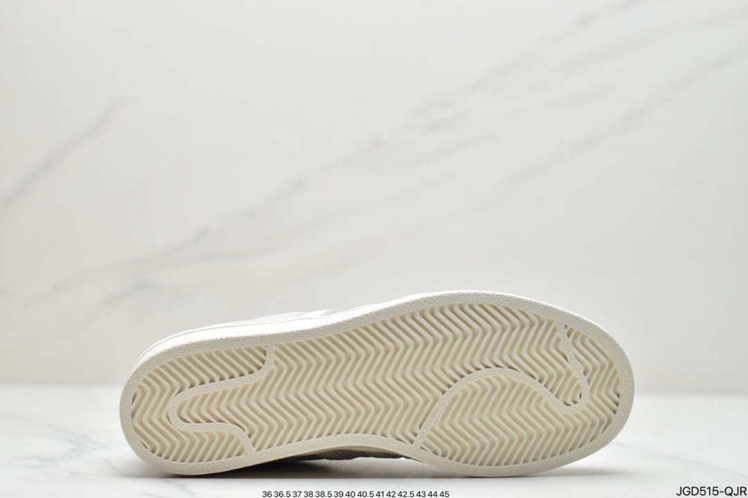 180 Adidas/阿迪达斯 采用拼接式牛培皮革鞋面BS0911