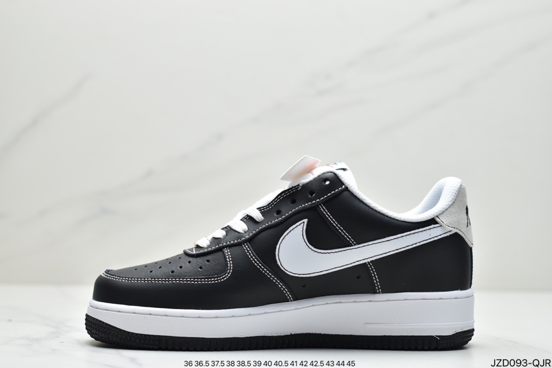 140  NIKE Air Force 1 空军一号 白黑S50 DB1560-001