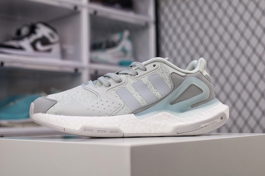 H0 纯原版本 阿迪 Day Jogger 夜行者二代 爆米花大底复古跑鞋 FW5 F5 1