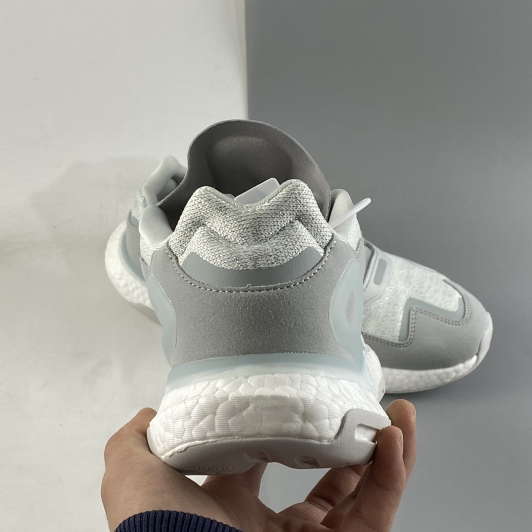 P220  Adidas Originals 2020 Day Jogger Boost 三叶草FW5901