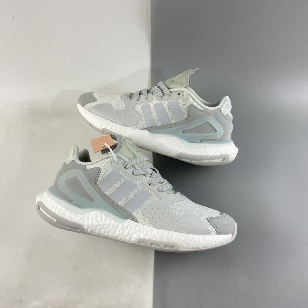 P220  Adidas Originals 2020 Day Jogger Boost 三叶草FW5901