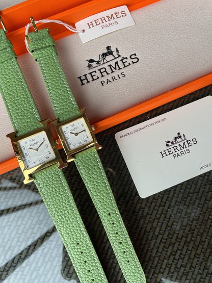 Hermes Watch Pink White Calfskin Cowhide Quartz Movement Strap