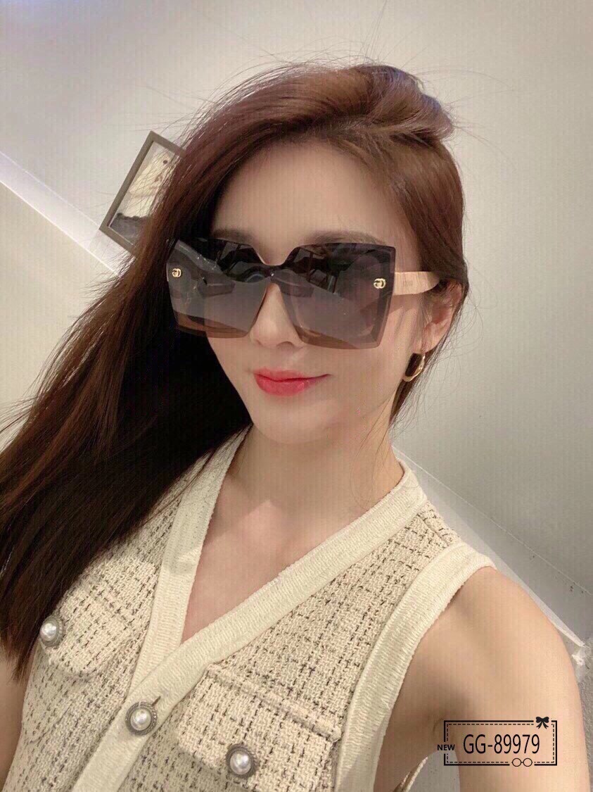 .意大利古奇-GUCCI.宝丽来树脂