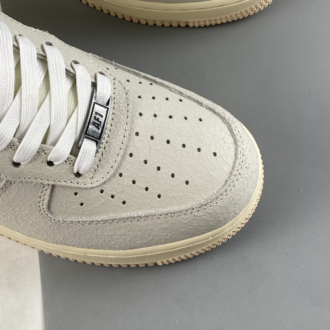 P200  NIKE Air Force 1’07 Low ”Test of Time” 空军一号低帮休闲板鞋 DO5876-100