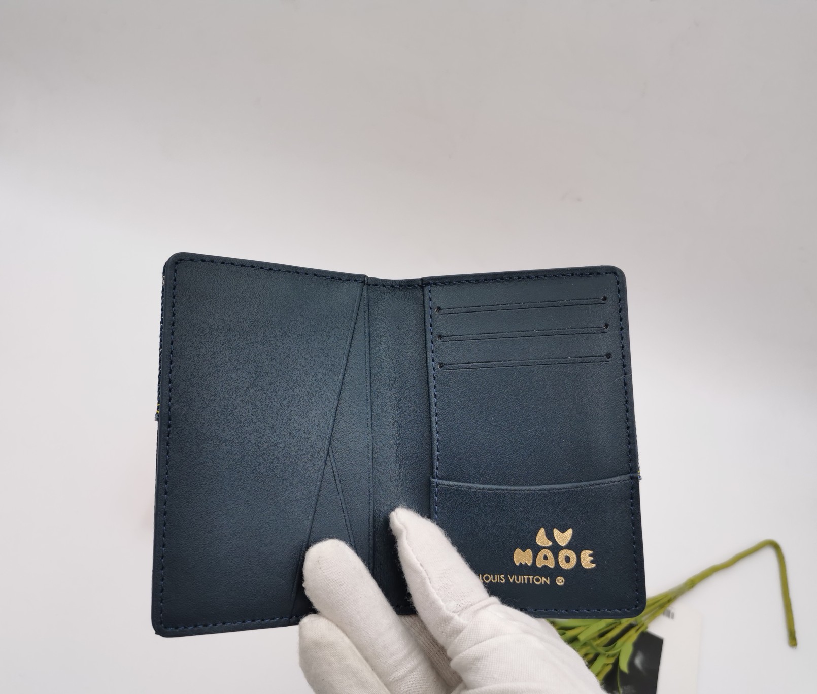 Leather card holder texture detail