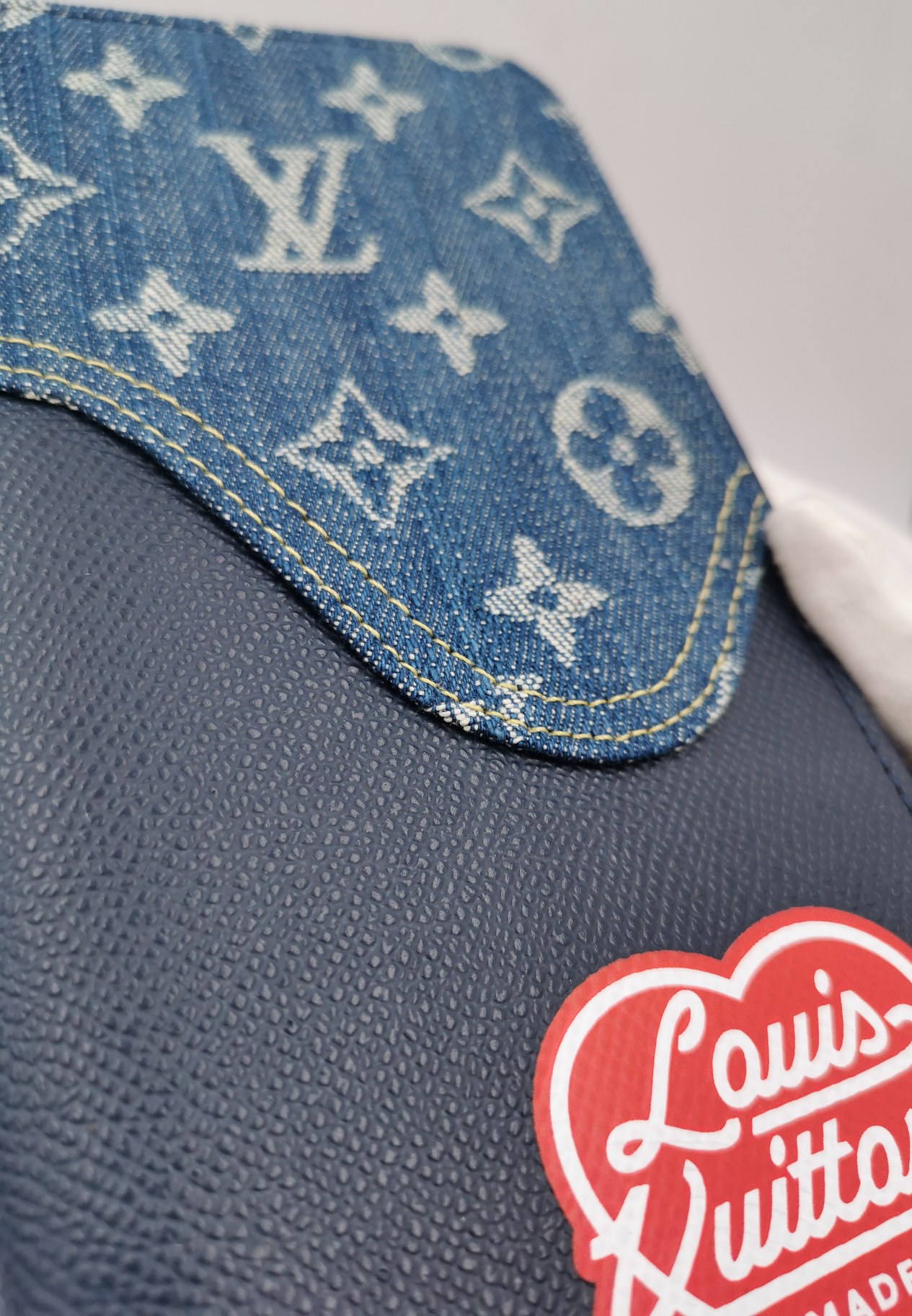 Long leather wallet color options