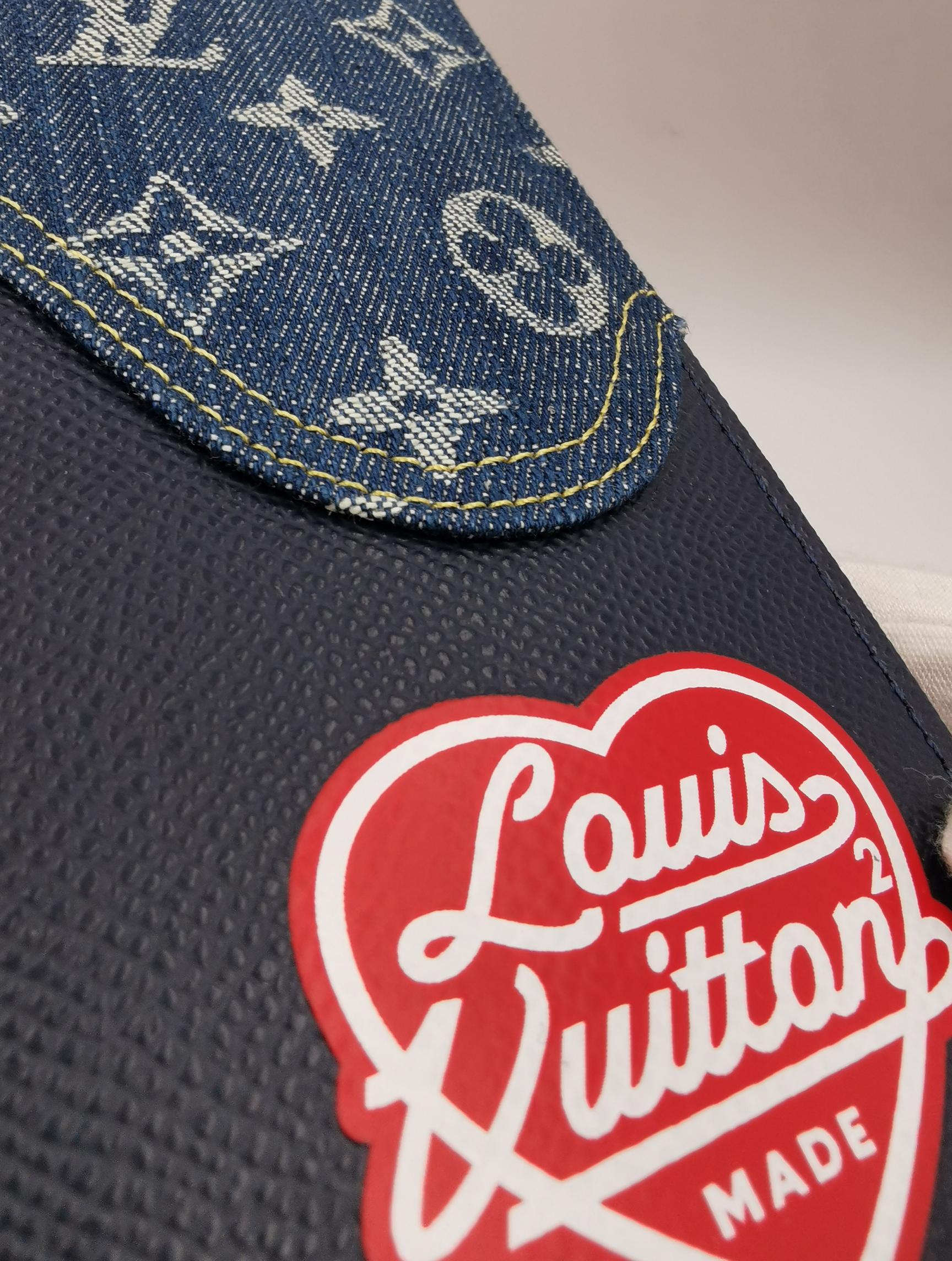 Bi-fold leather wallet in a pocket