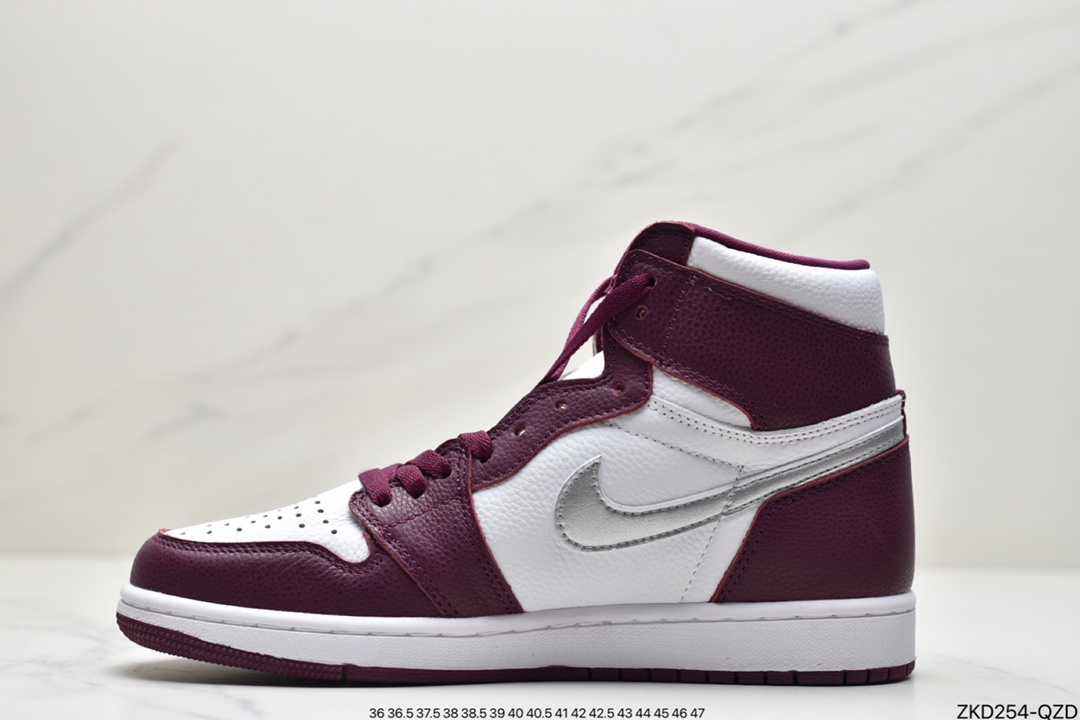 270 Air Jordan 1 High OG ”Bred Patent” 高帮 漆皮黑红 555088