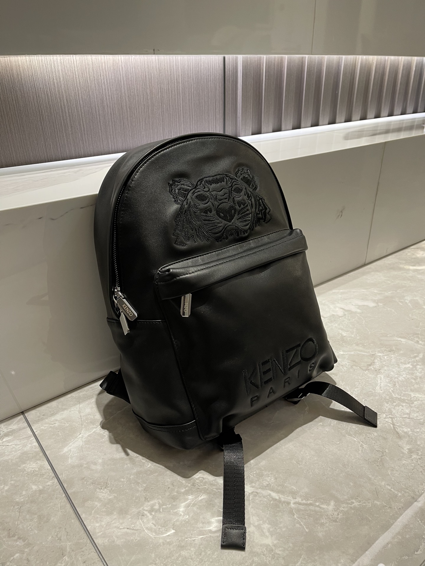 一款又 又有质感的背包 3