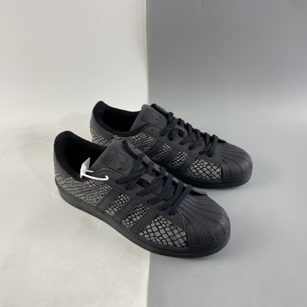 P160 ADIDAS Originals Superstar 三叶草贝壳头经典百搭休闲运动板鞋 青蛇 3M反光 FY6014-莆田鞋,莆田鞋货源,高仿鞋,高仿鞋货源,安福档口,莆田高仿鞋,莆田鞋批发,高仿鞋批发,莆田高仿运动鞋,高仿运动鞋,莆田运动鞋 P160 ADIDAS Originals Superstar 三叶草贝壳头经典百搭休闲运动板鞋 青蛇 3M反光 FY6014