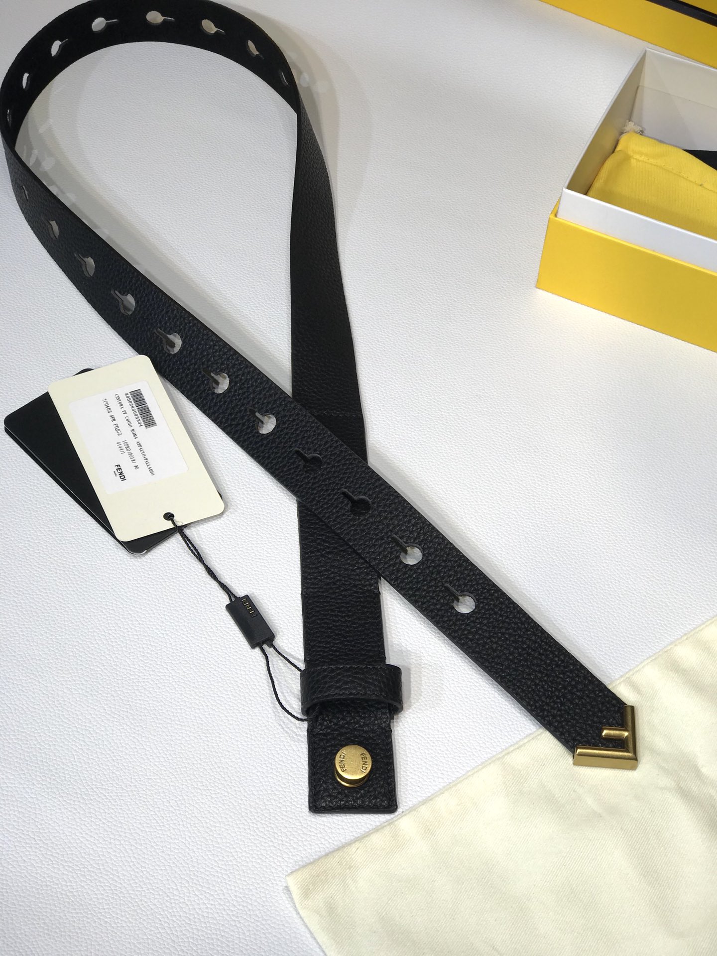 Balenciaga 五金做工精细 线条流畅 表面光滑 𝐙𝐏电镀工艺 香港通关【𝐇𝐀𝐀𝐒】 进口皮料